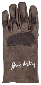Daisy Ridley Signed Glove (PSA/DNA)